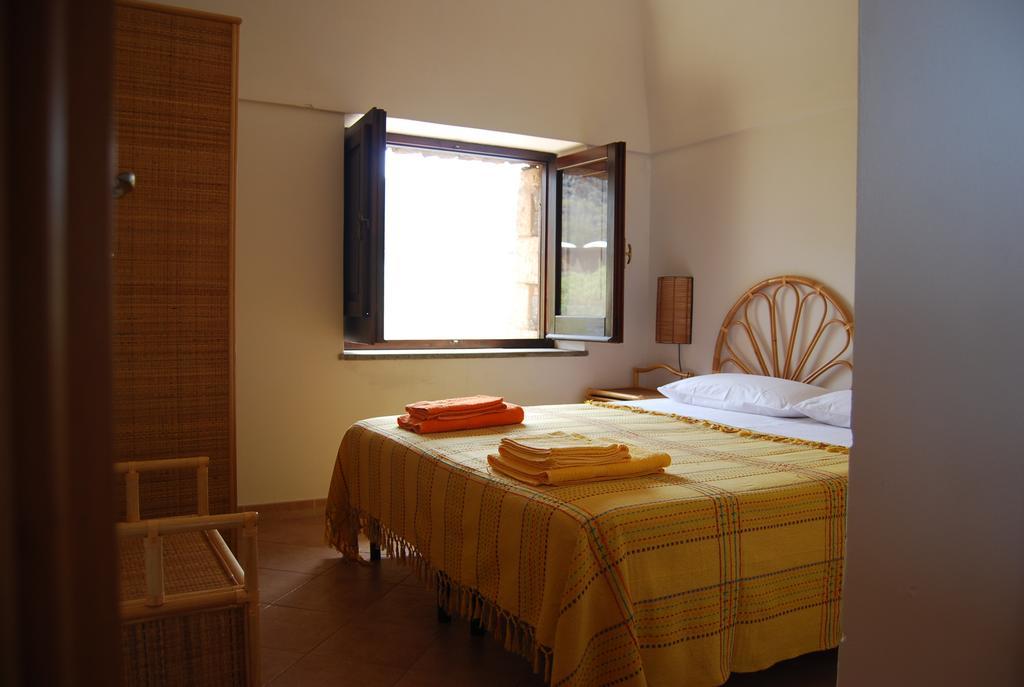 Dammusi Punta Fram Villa Madonna Delle Grazie Eksteriør billede