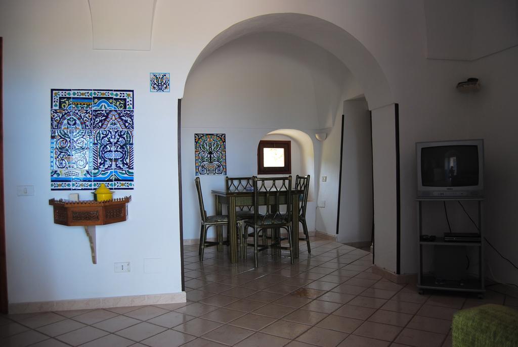 Dammusi Punta Fram Villa Madonna Delle Grazie Eksteriør billede