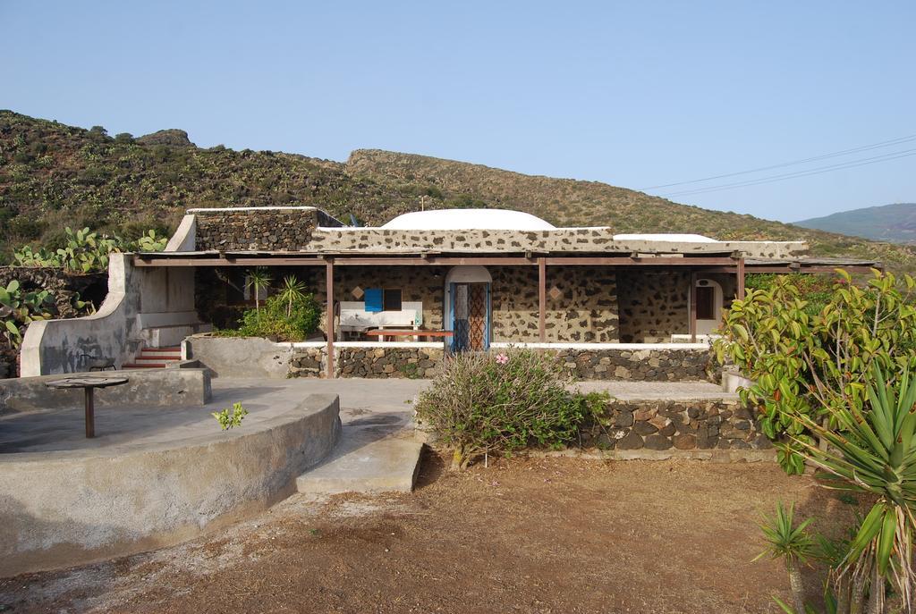 Dammusi Punta Fram Villa Madonna Delle Grazie Eksteriør billede
